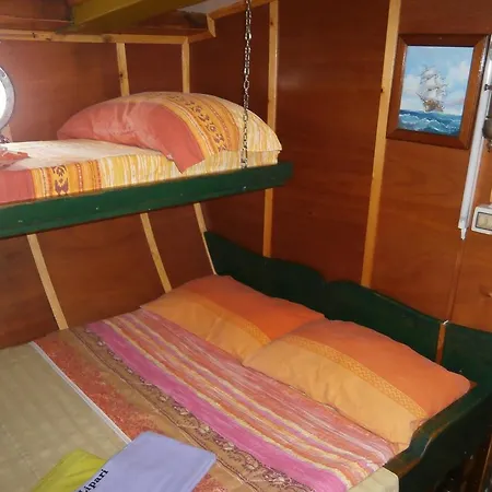 Bateau-hôtel Sigismondo *